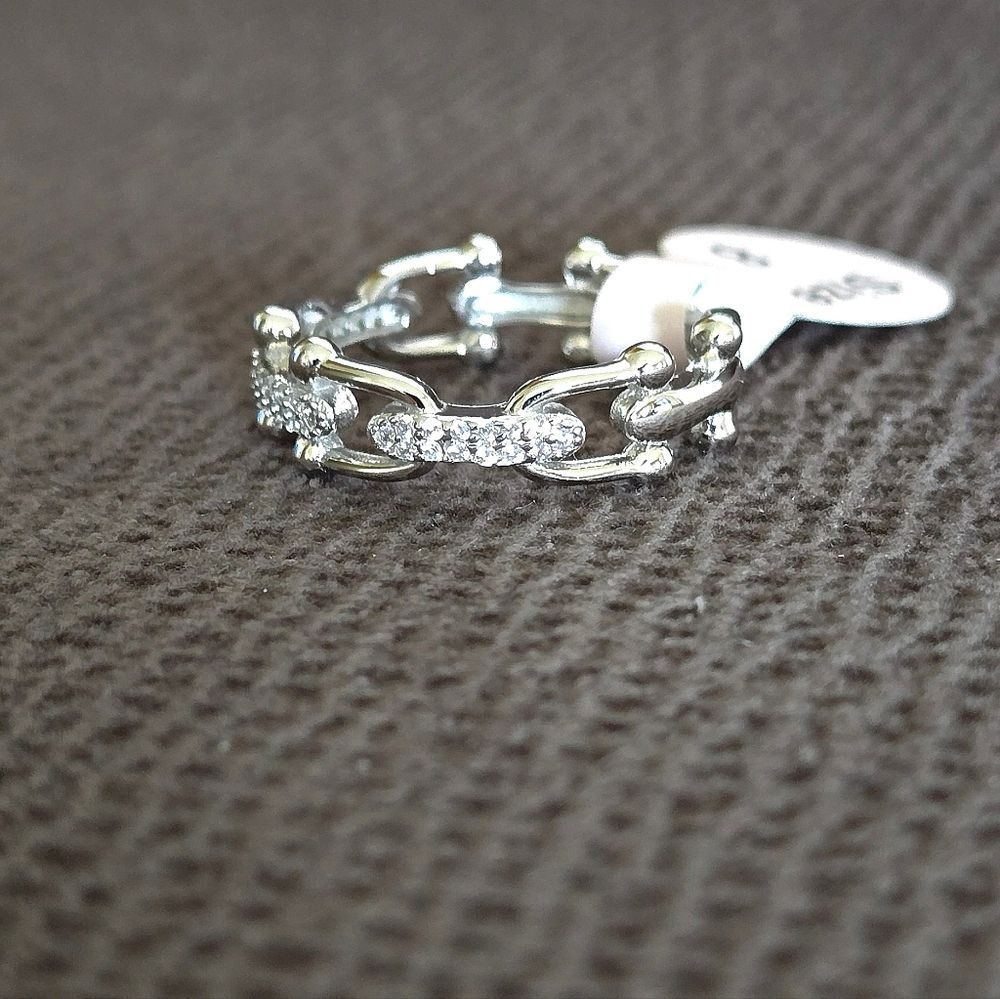 Cote d'Argent Silver🤍 U-Link⛓️ Ring With Clear Crystals💎 - NWT - Picture 3 of 16